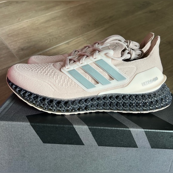 Adidas Ultra 4D | 4DFWD Running Shoes - M 9 / W 10.5 - Picture 1 of 4